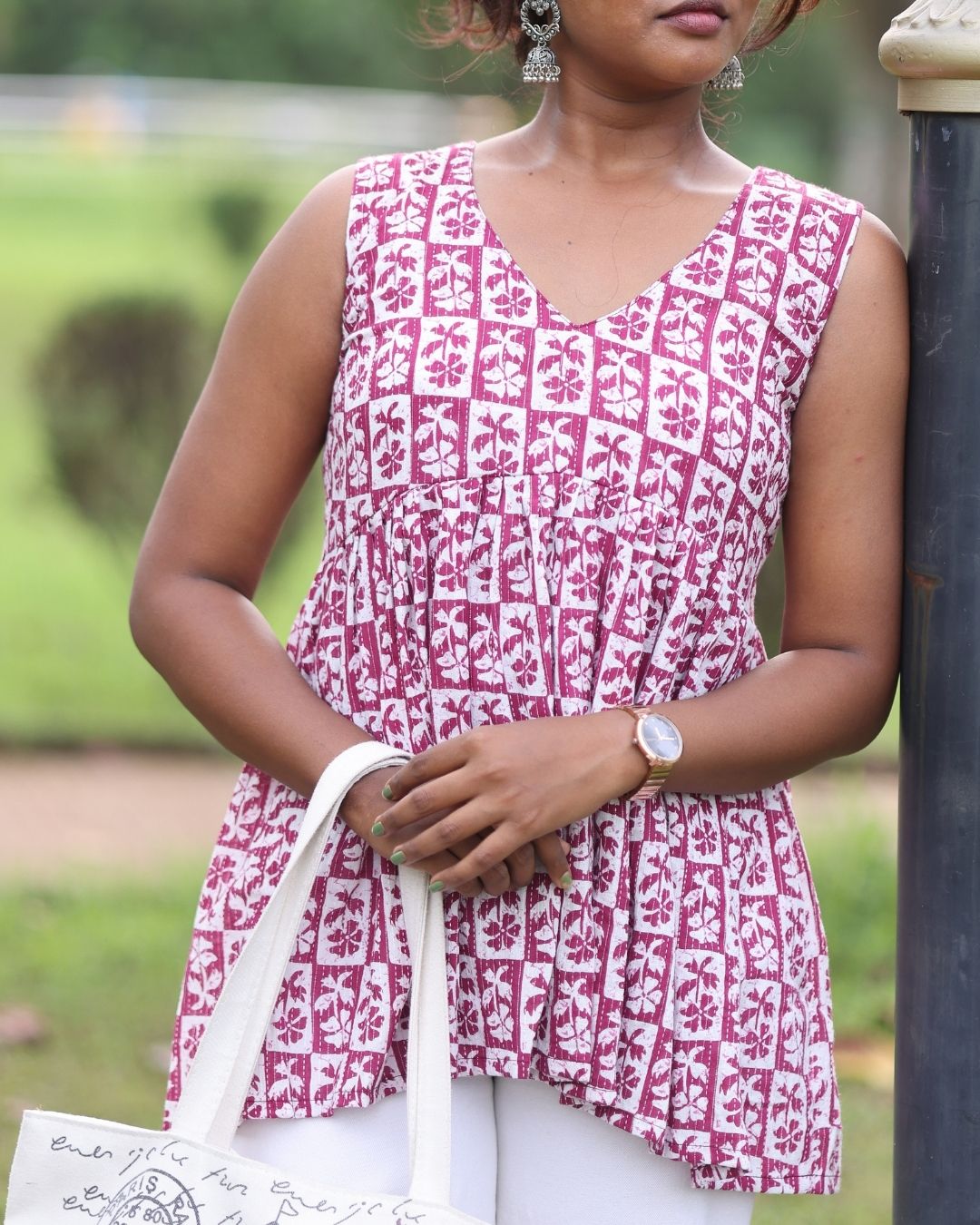 Floral Breeze Sleeveless Kurti