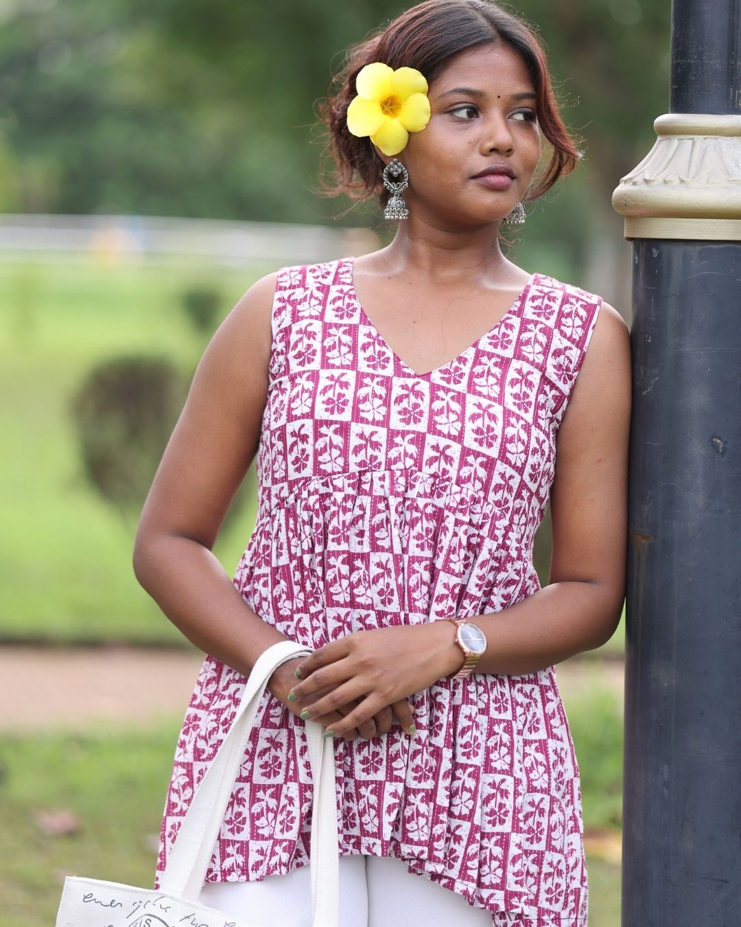 Floral Breeze Sleeveless Kurti